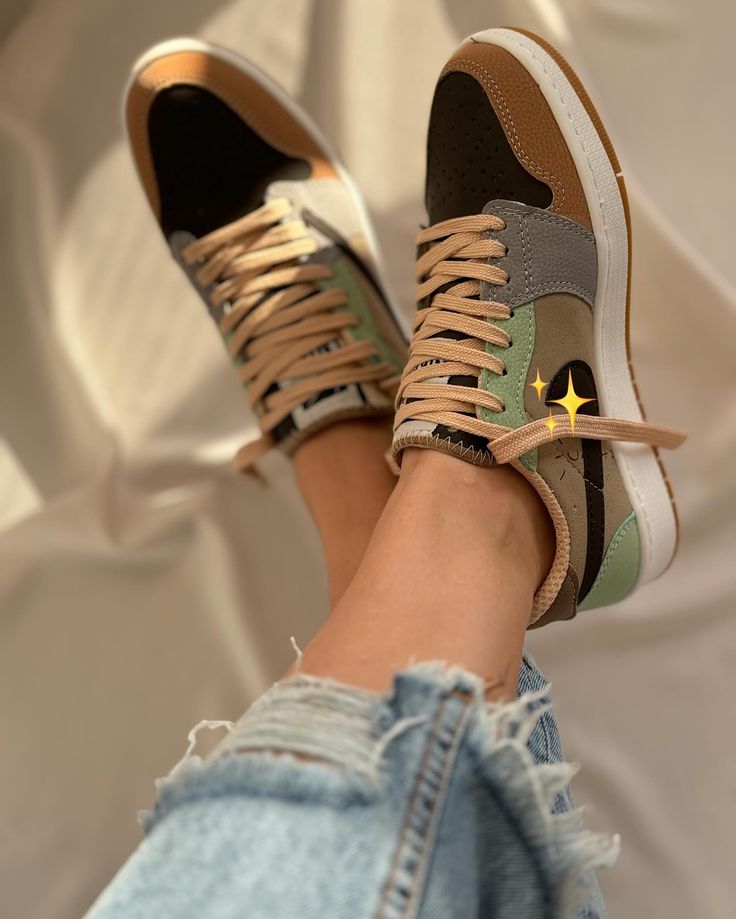 بوتیک کتونی مردانه یاس بندرعباس